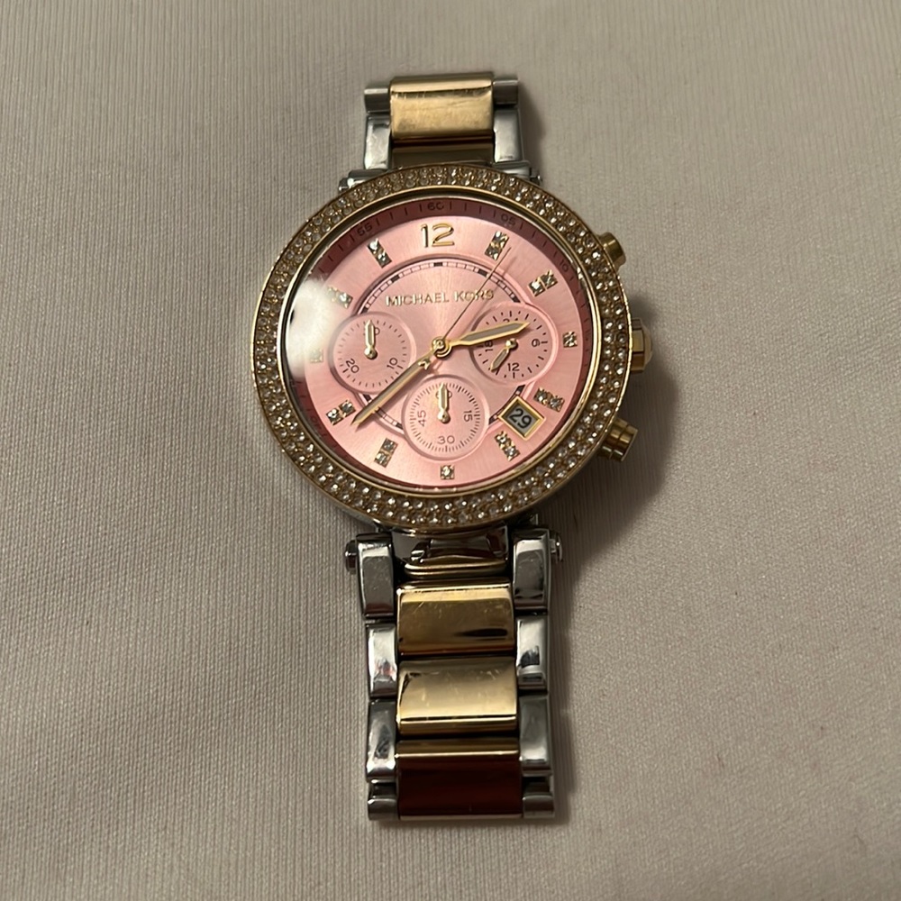 Michael Kors Women’s Watch Gold and Silver